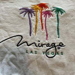 Vintage 1980s Mirage Las Vegas Embroidered Palms crew neck